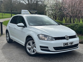 Used Volkswagen Golf 2016 for sale - 77793804: Photo