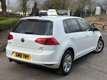 Used Volkswagen Golf 2016 for sale - 77793804: Photo