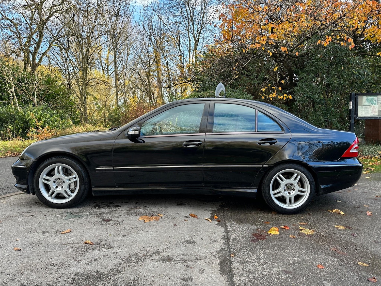 Used Mercedes-Benz C Class 2002 for sale - 76991661: Photo 12