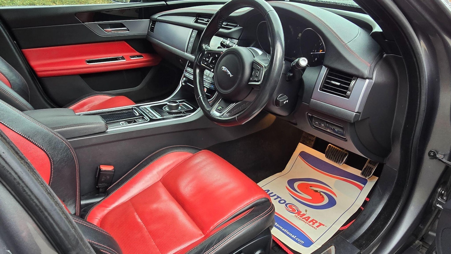 Used Jaguar XF 2016 for sale - 77291246: Photo 18