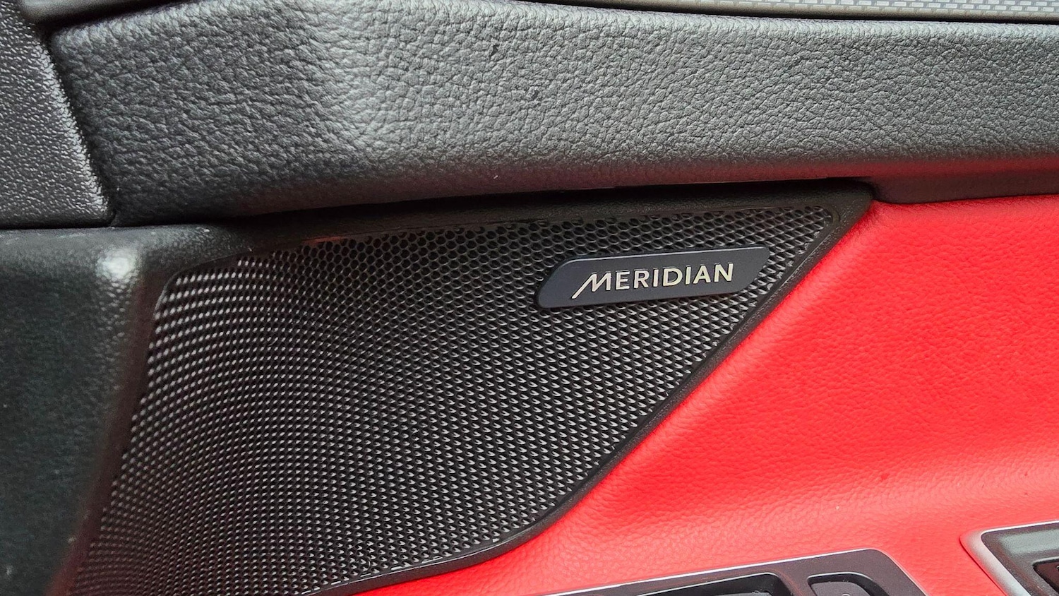 Used Jaguar XF 2016 for sale - 77291246: Photo 33