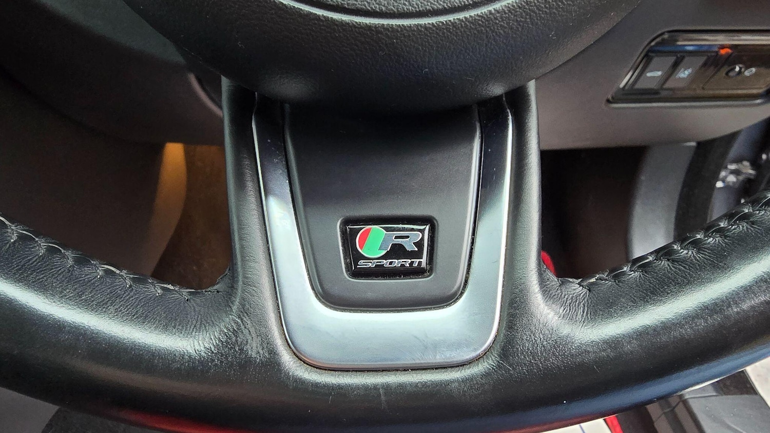 Used Jaguar XF 2016 for sale - 77291246: Photo 34