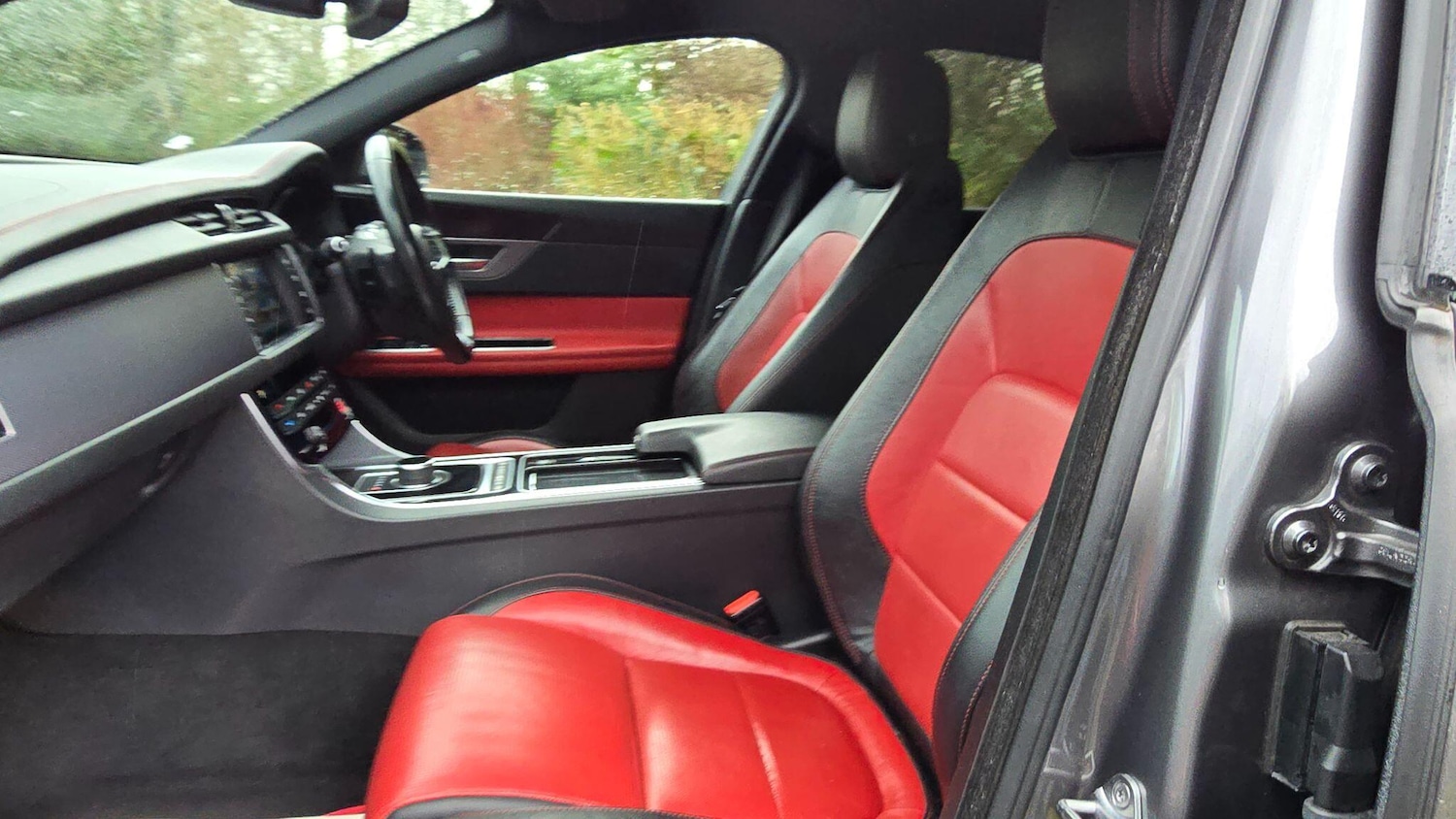 Used Jaguar XF 2016 for sale - 77291246: Photo 43