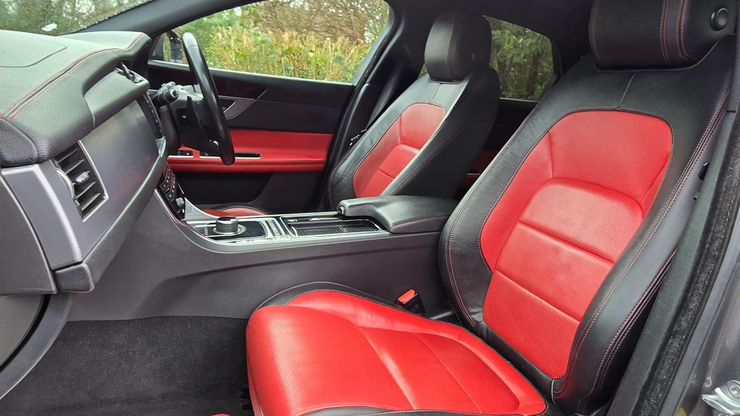 Used Jaguar XF 2016 for sale - 77291246: Photo 44