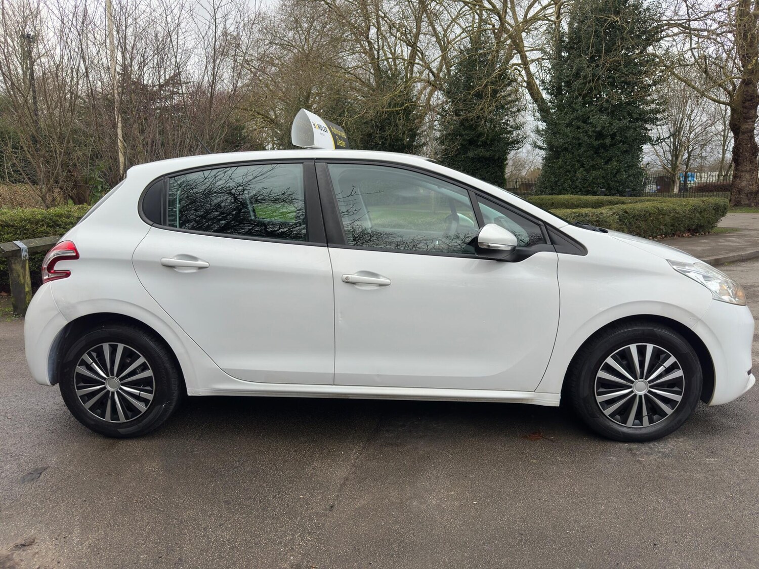 Used Peugeot 208 for sale - 77633135: Photo 17