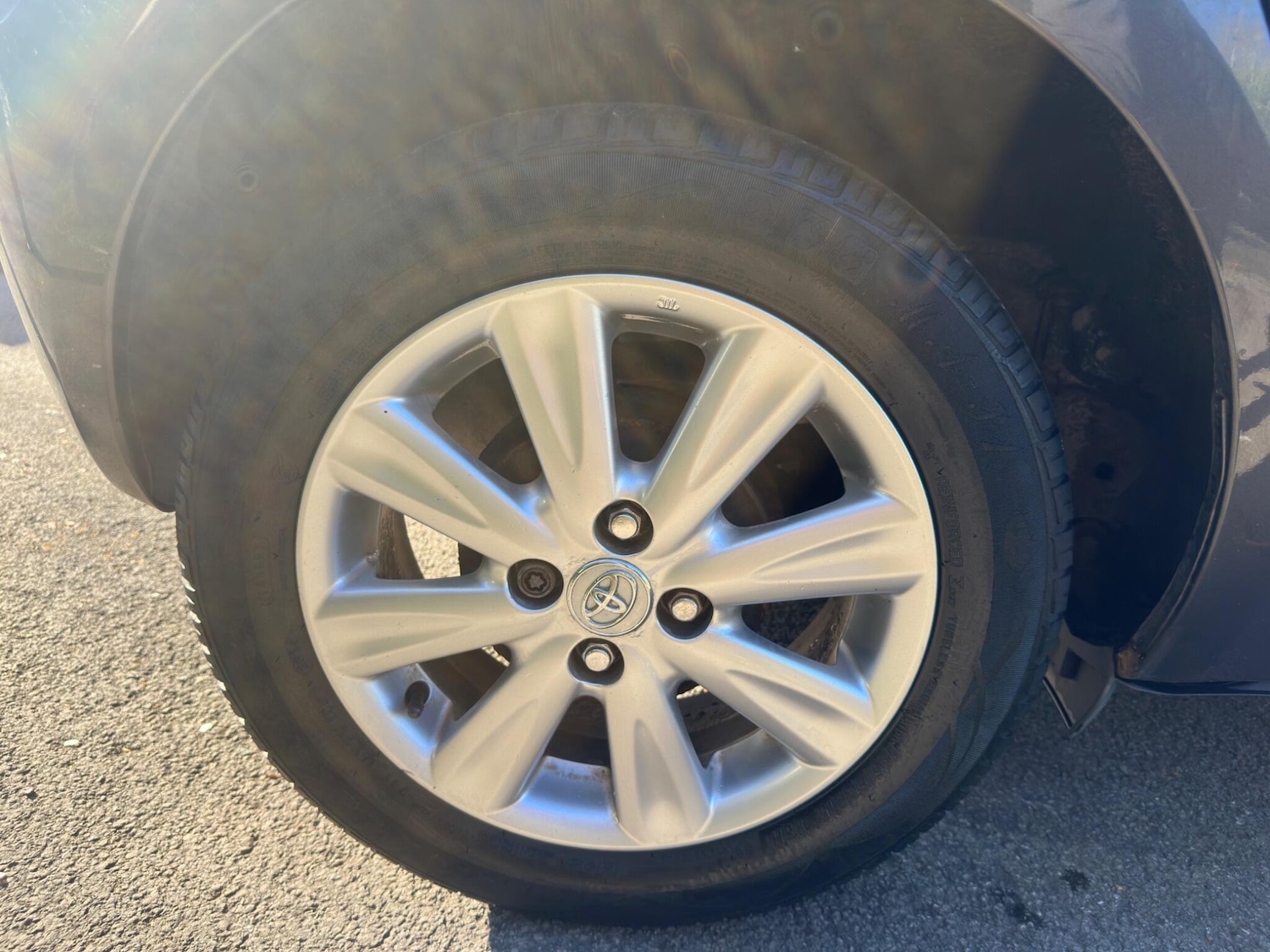 Used Toyota Yaris 2009 for sale - 77175667: Photo 29