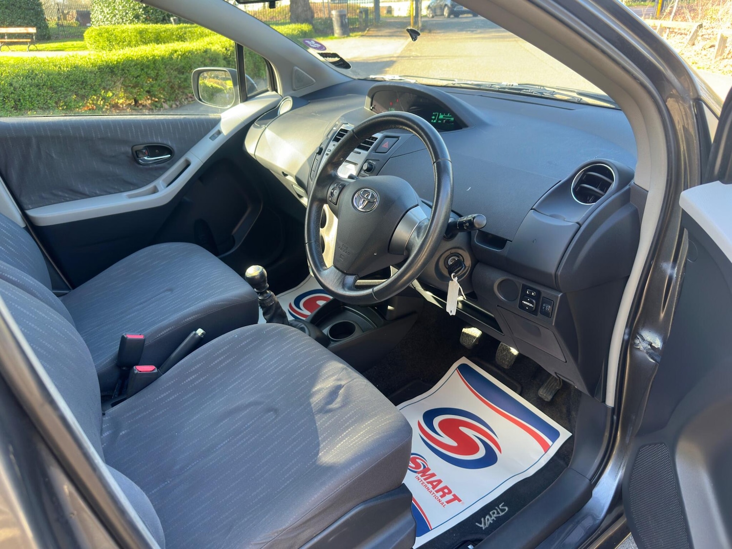 Used Toyota Yaris 2009 for sale - 77175667: Photo 33