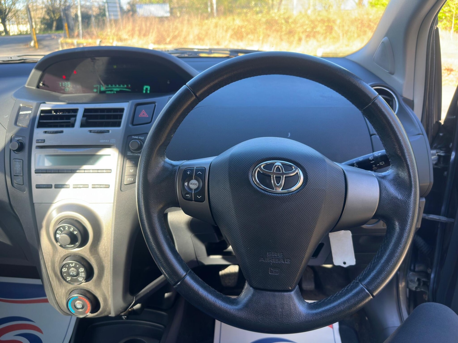 Used Toyota Yaris 2009 for sale - 77175667: Photo 49