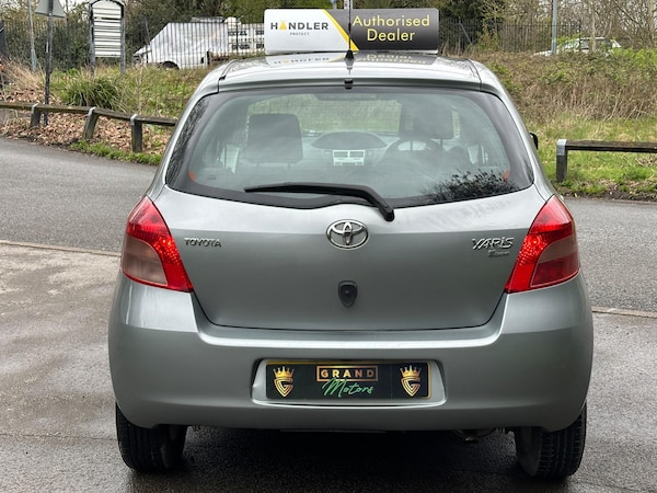 Used Toyota Yaris 2007 for sale - 70483939: Photo 11