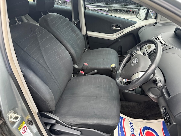 Used Toyota Yaris 2007 for sale - 70483939: Photo 29