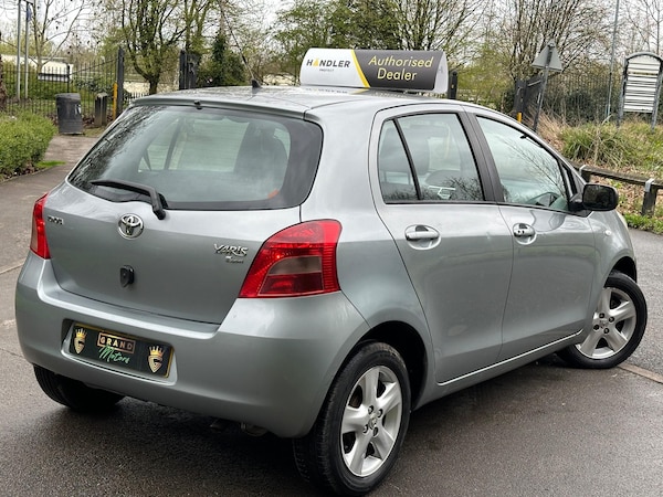 Used Toyota Yaris 2007 for sale - 70483939: Photo 8