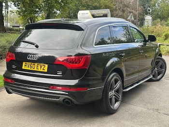 Used Audi Q7 2010 for sale - 76562048: Photo