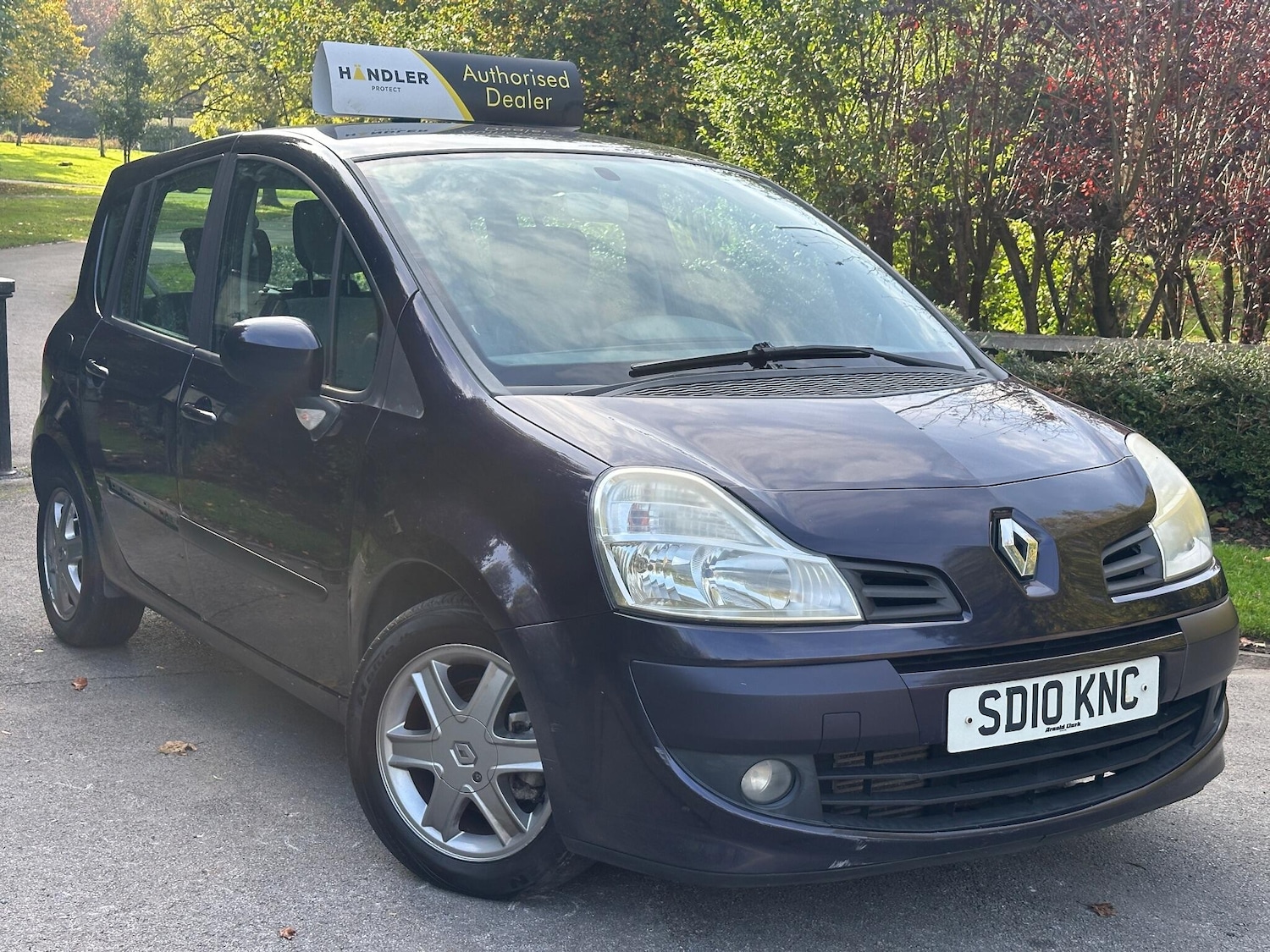 Used Renault Grand Modus 2010 for sale - 76270276: Photo 2