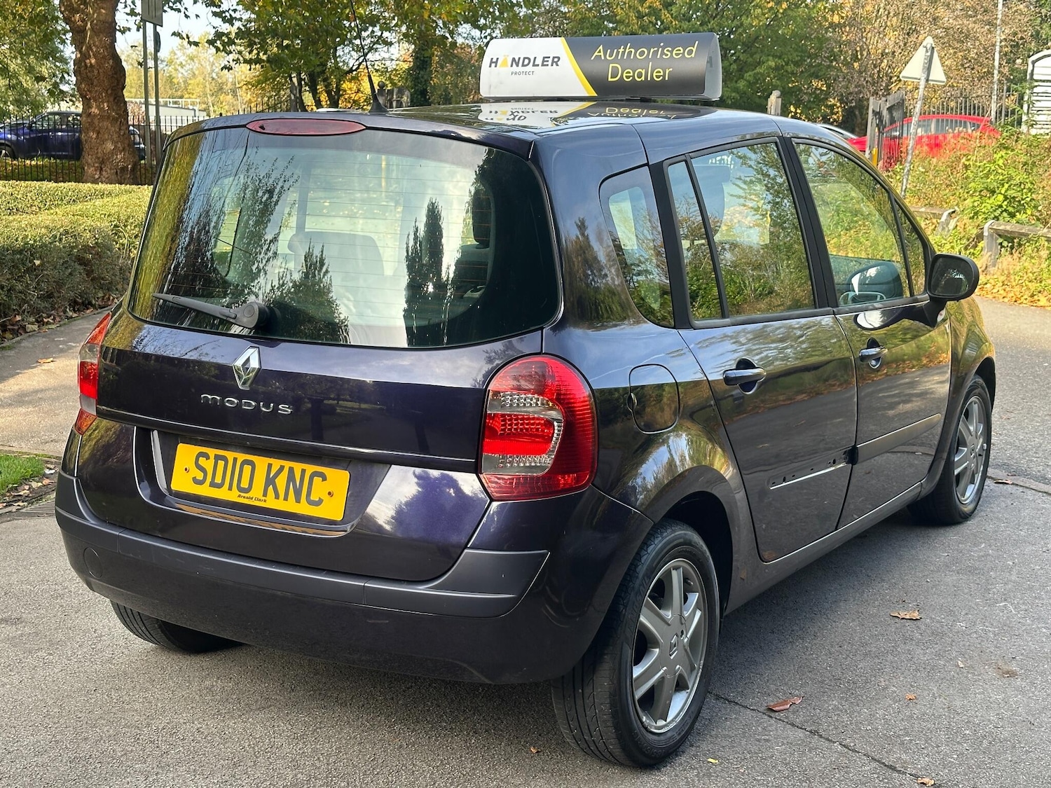 Used Renault Grand Modus 2010 for sale - 76270276: Photo 35