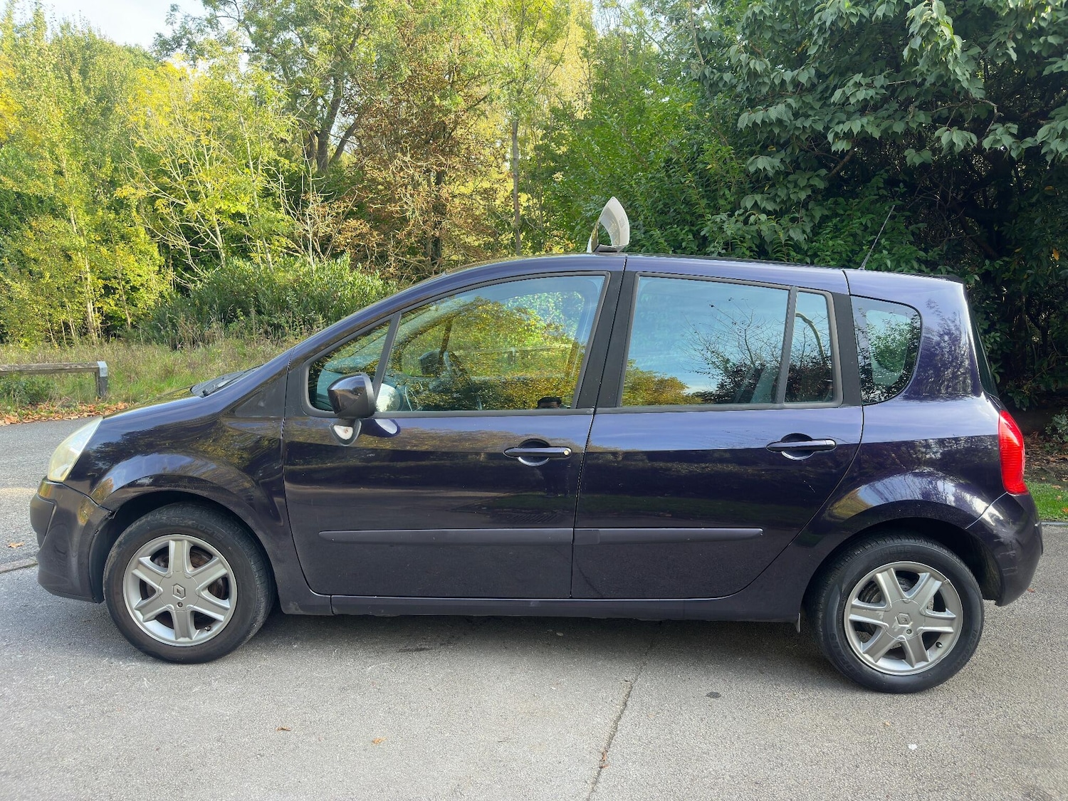 Used Renault Grand Modus 2010 for sale - 76270276: Photo 36