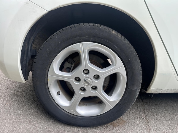 Used Nissan Leaf 2017 for sale - 75646501: Photo 38