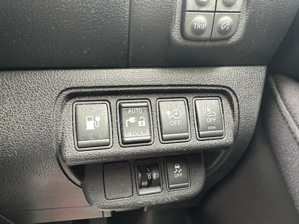 Used Nissan Leaf 2017 for sale - 75646501: Photo 53