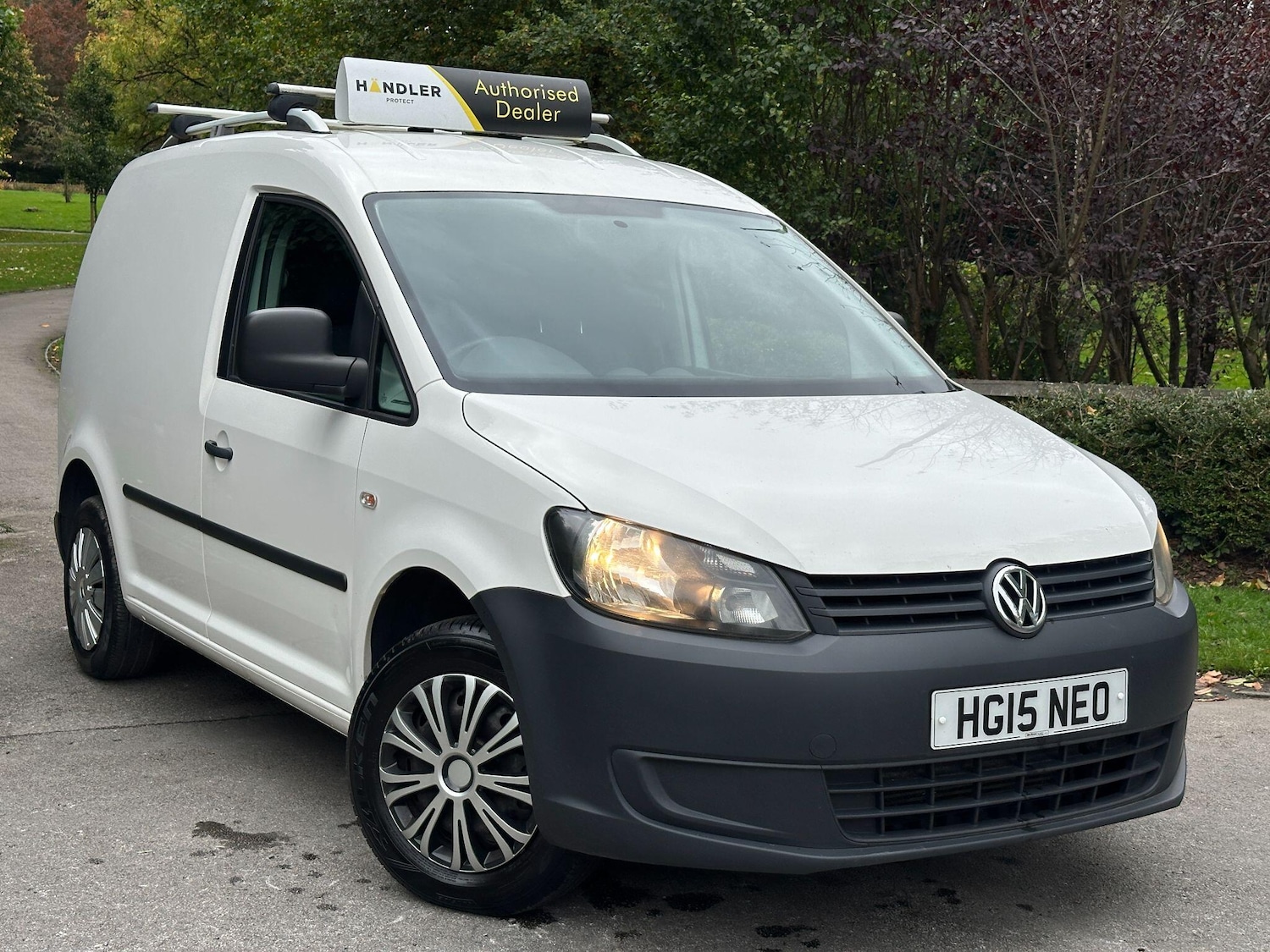 Used Volkswagen Caddy 2015 for sale - 76214077: Photo 2