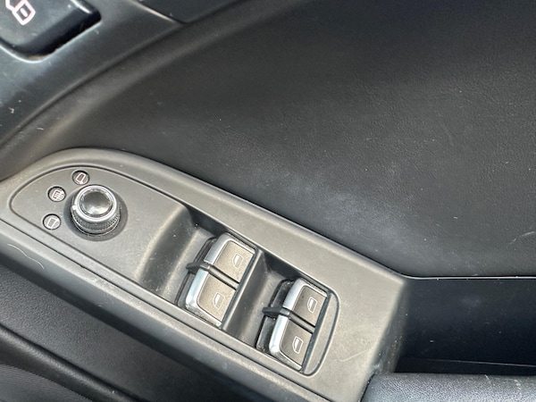 Used Audi A5 Cabriolet 2012 for sale - 73001245: Photo 35