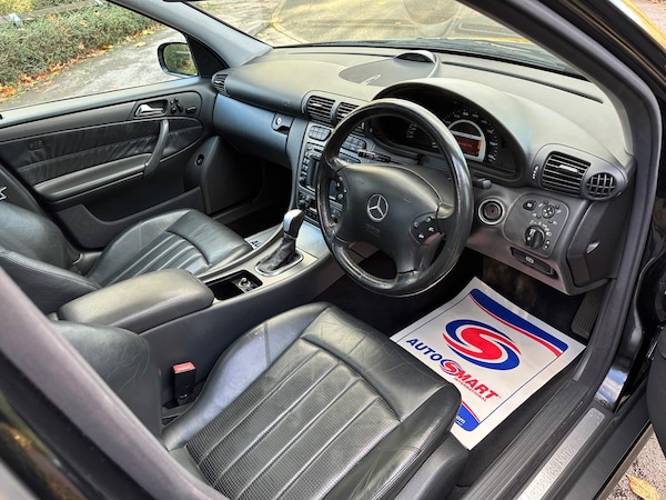Used Mercedes-Benz C-Class 2002 for sale - 74789060: Photo 13