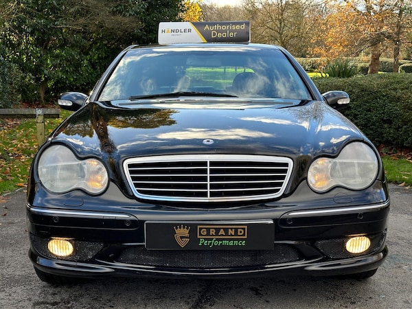Used Mercedes-Benz C-Class 2002 for sale - 74789060: Photo 6