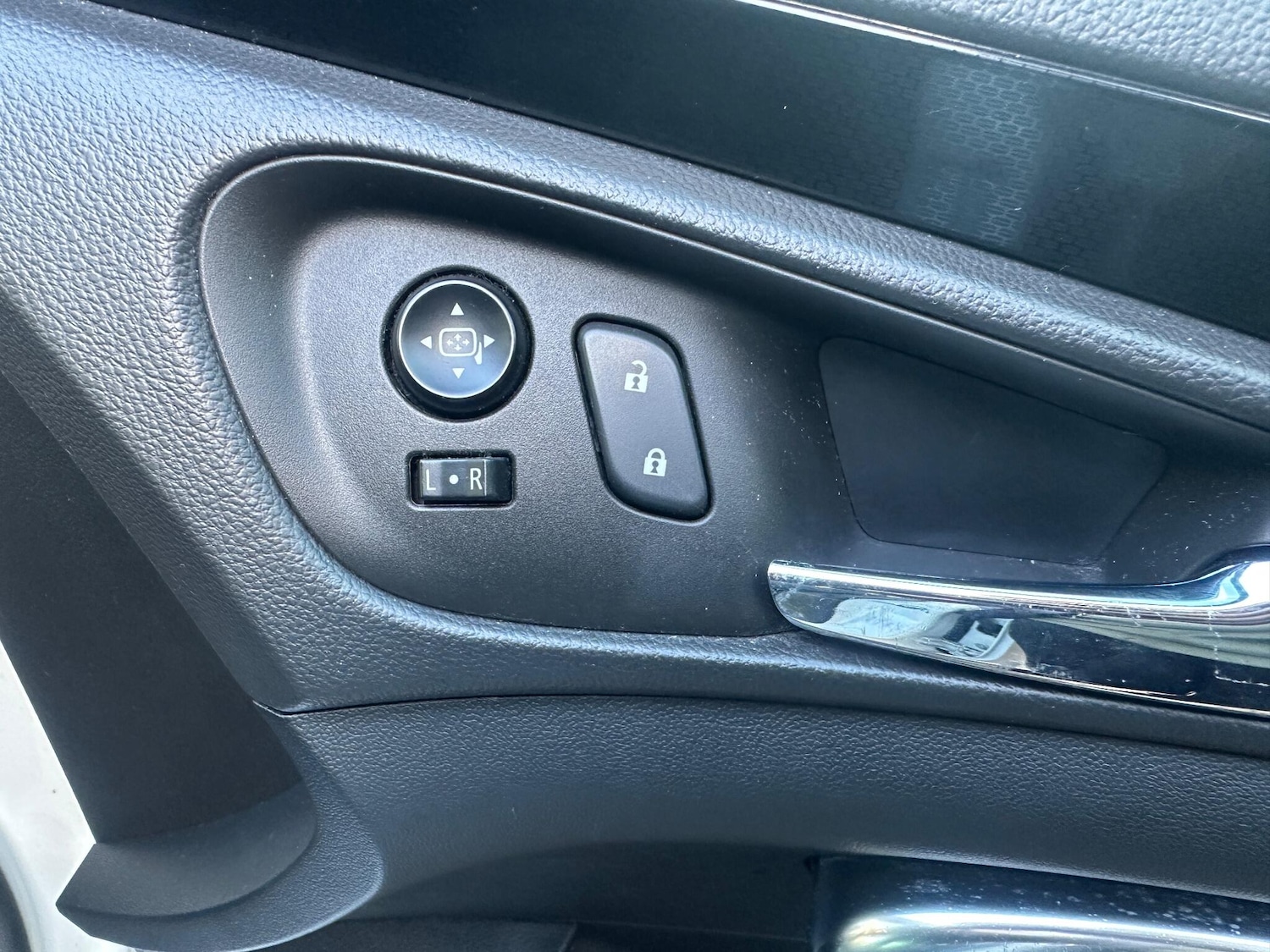 Used Vauxhall Insignia 2014 for sale - 76573117: Photo 51