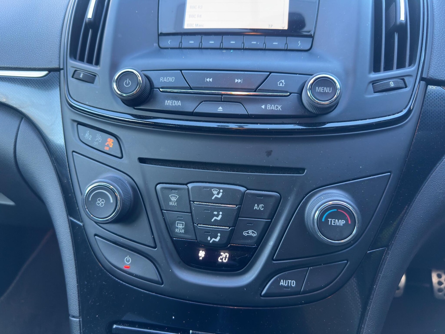 Used Vauxhall Insignia 2014 for sale - 76573117: Photo 52