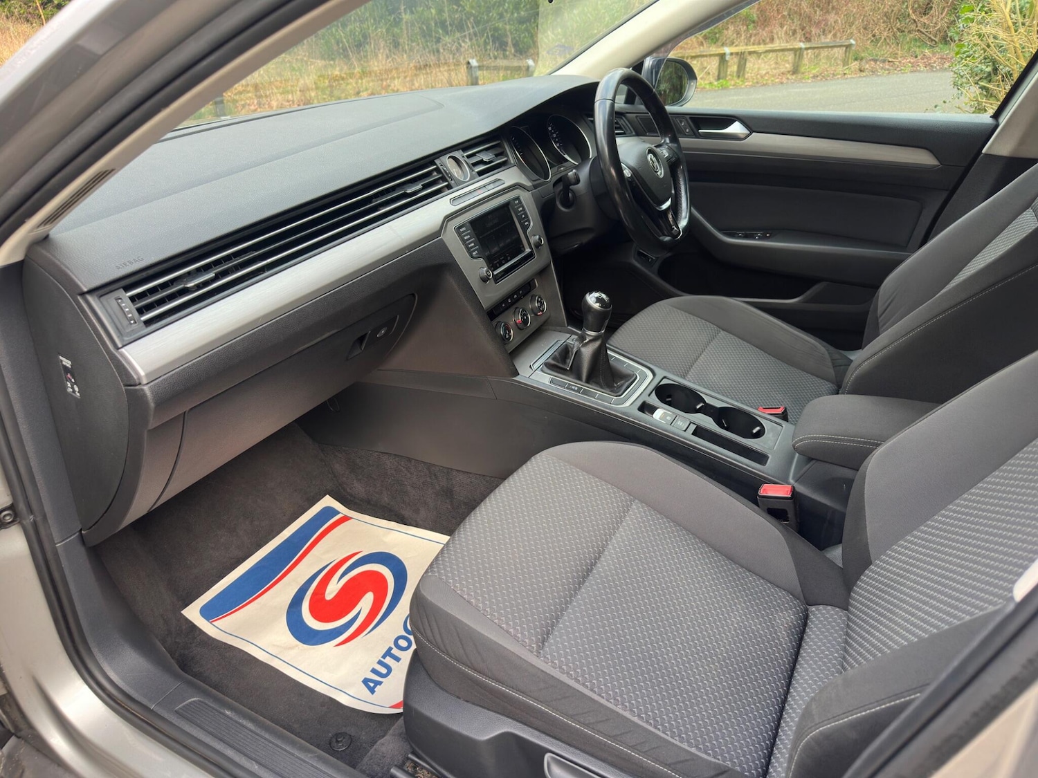 Used Volkswagen Passat 2015 for sale - 77883031: Photo 38