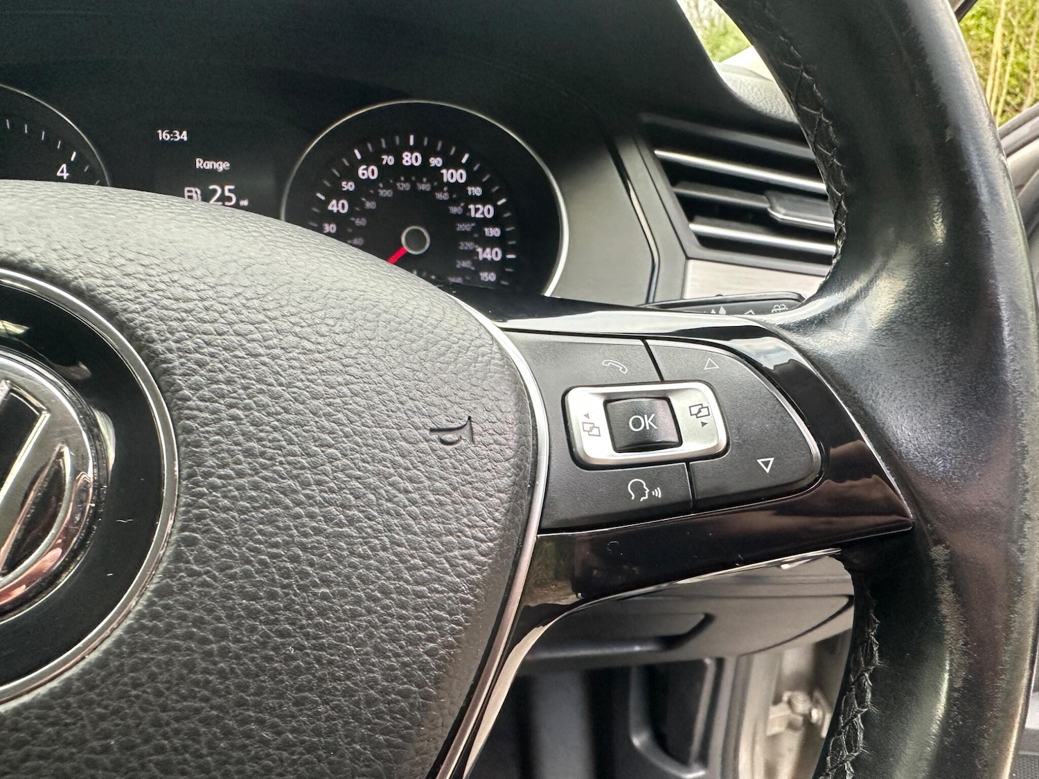 Used Volkswagen Passat 2015 for sale - 77883031: Photo 50