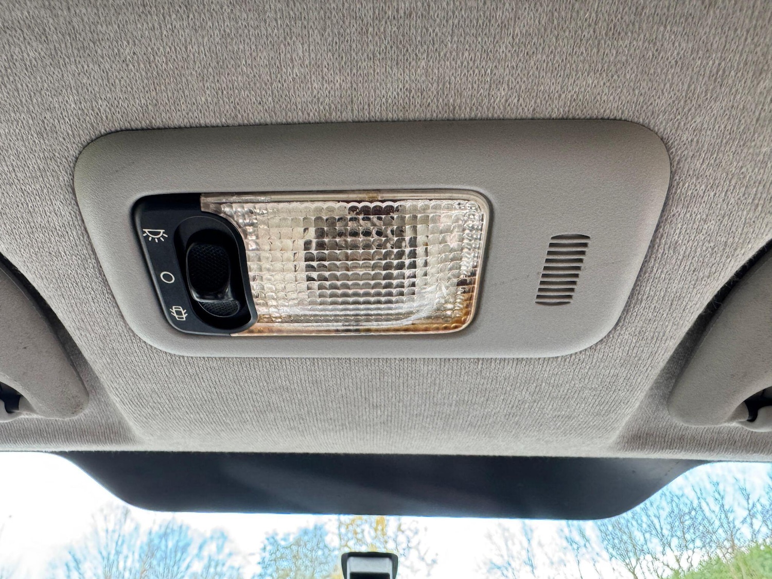 Used Toyota AYGO 2012 for sale - 76850089: Photo 13