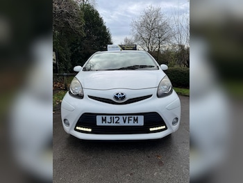 Toyota - AYGO