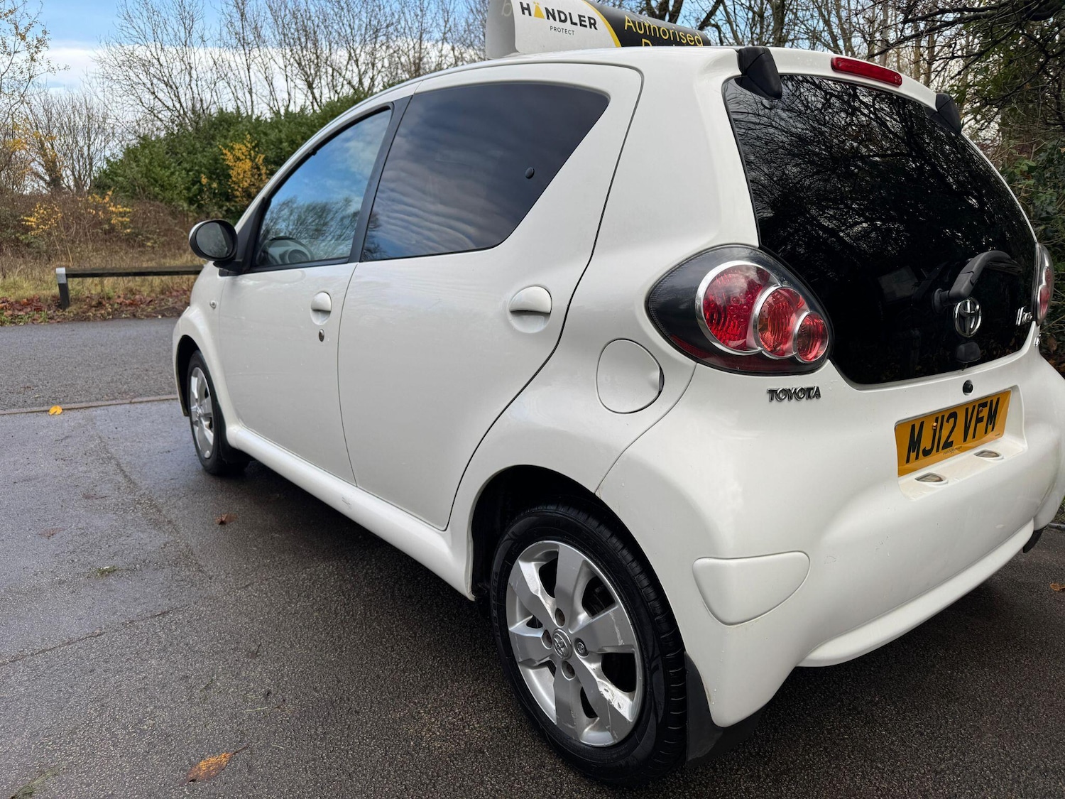 Used Toyota AYGO 2012 for sale - 76850089: Photo 4