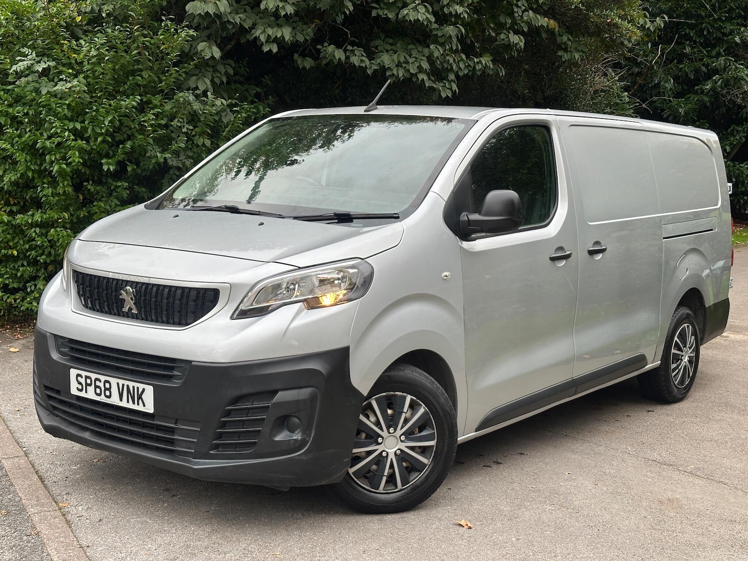 Used Peugeot Expert 2018 for sale - 76122752: Photo 11