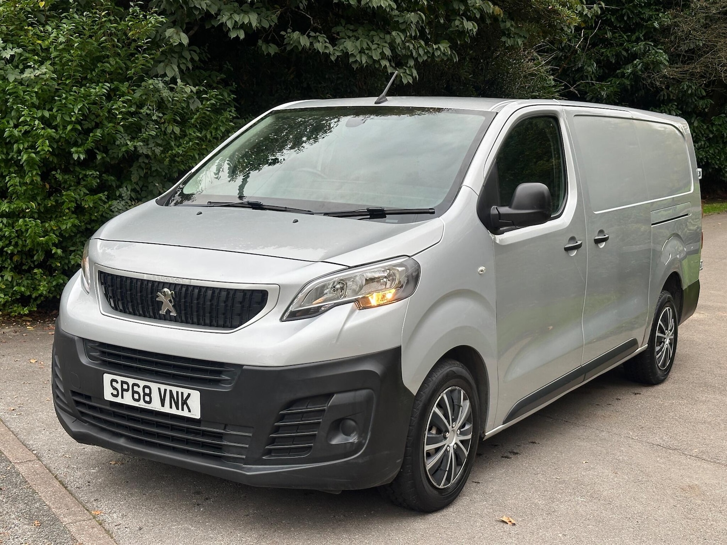 Used Peugeot Expert 2018 for sale - 76122752: Photo 18