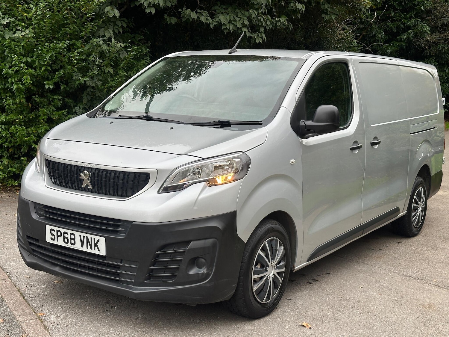 Used Peugeot Expert 2018 for sale - 76122752: Photo 20