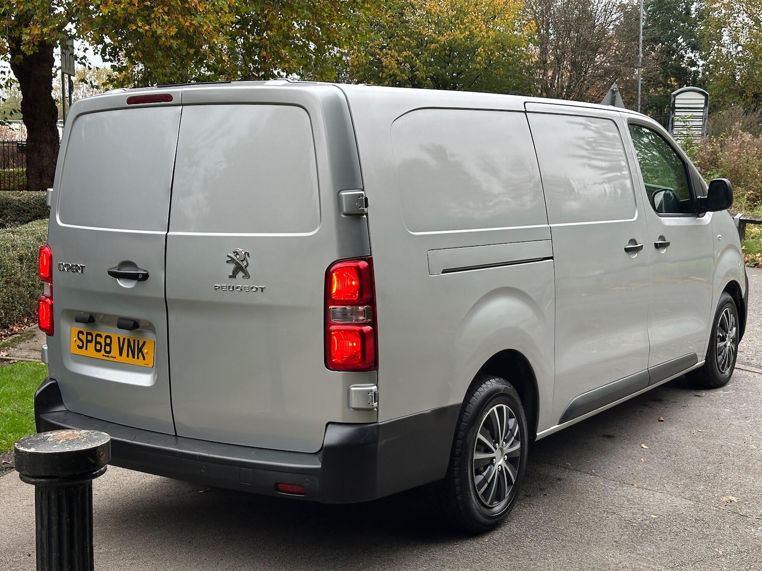 Used Peugeot Expert 2018 for sale - 76122752: Photo 30