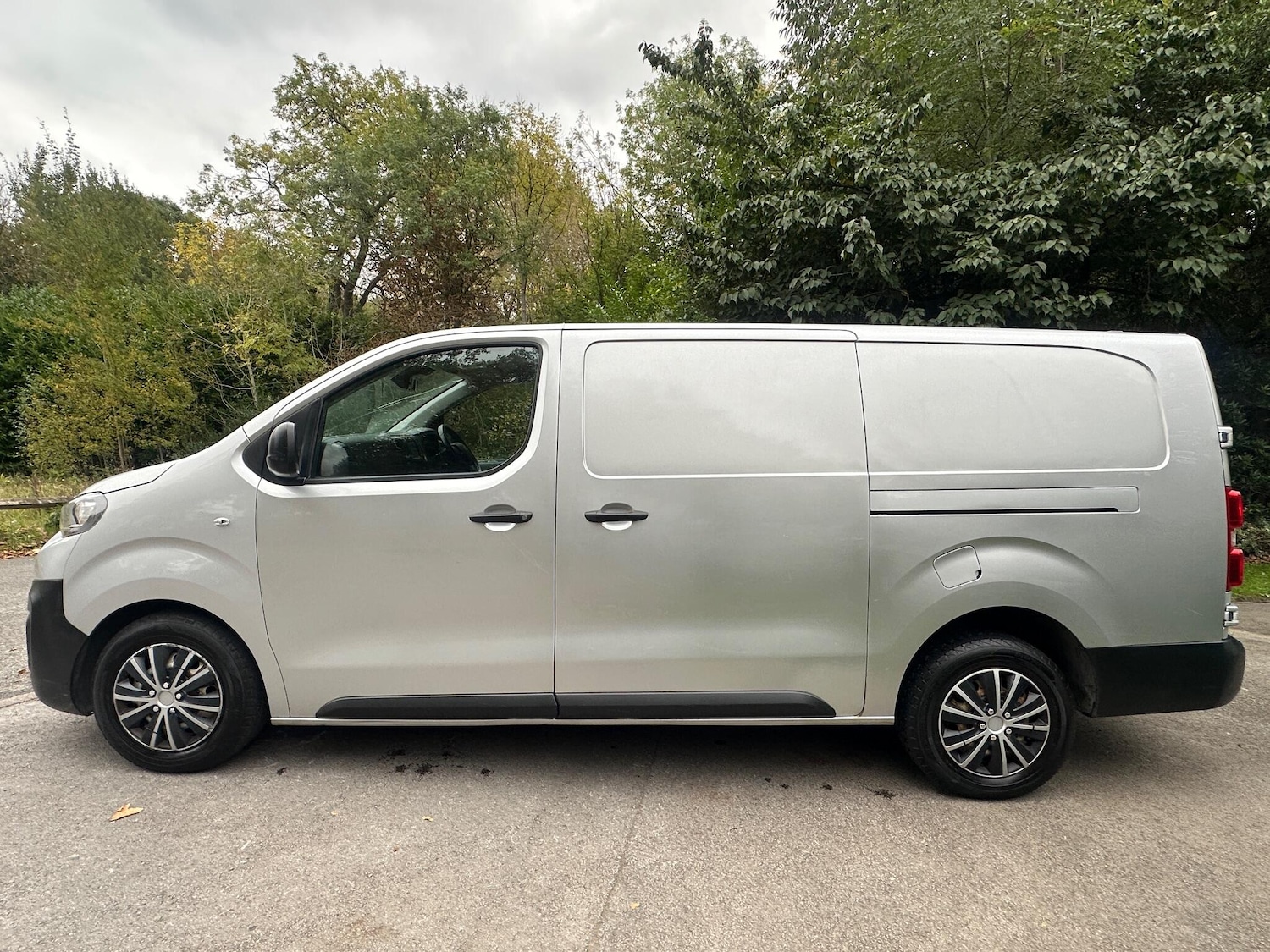 Used Peugeot Expert 2018 for sale - 76122752: Photo 36