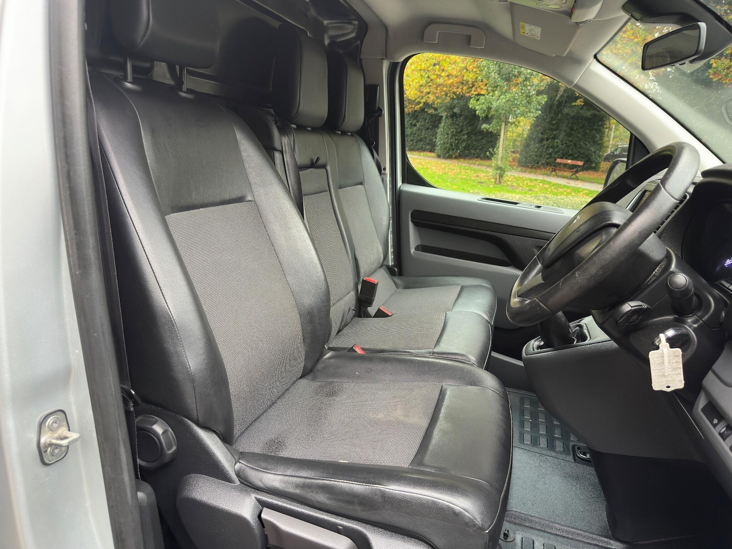 Used Peugeot Expert 2018 for sale - 76122752: Photo 41