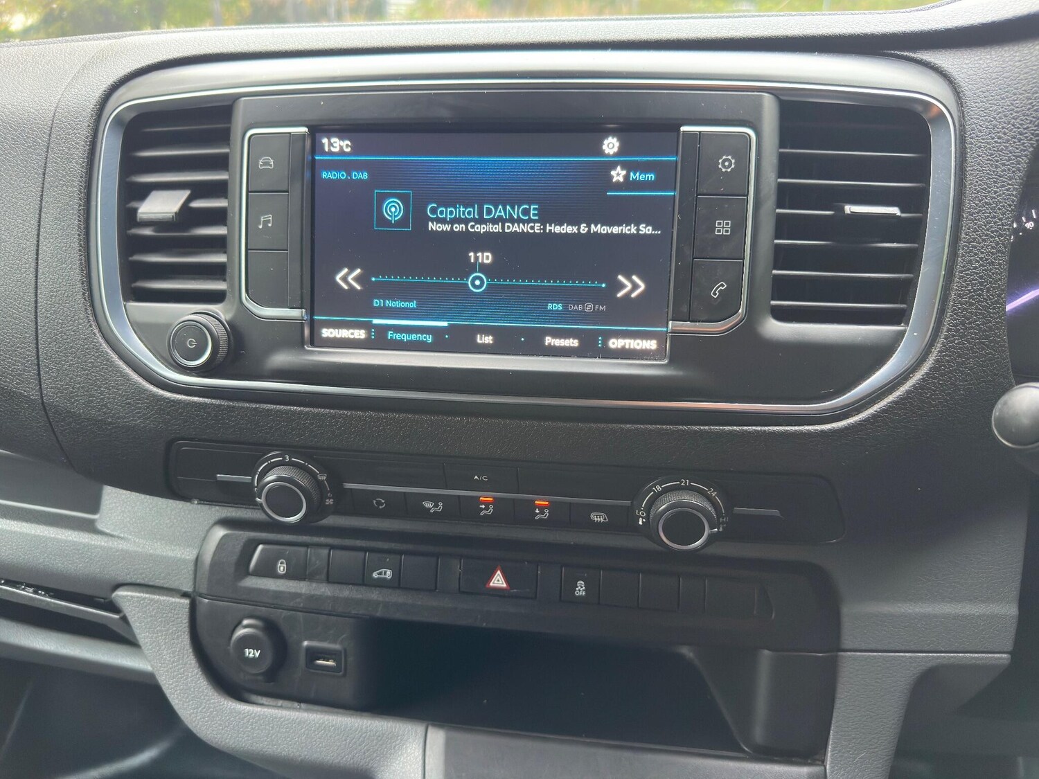 Used Peugeot Expert 2018 for sale - 76122752: Photo 43