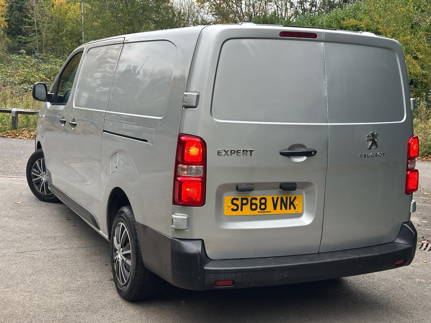 Used Peugeot Expert 2018 for sale - 76122752: Photo 7