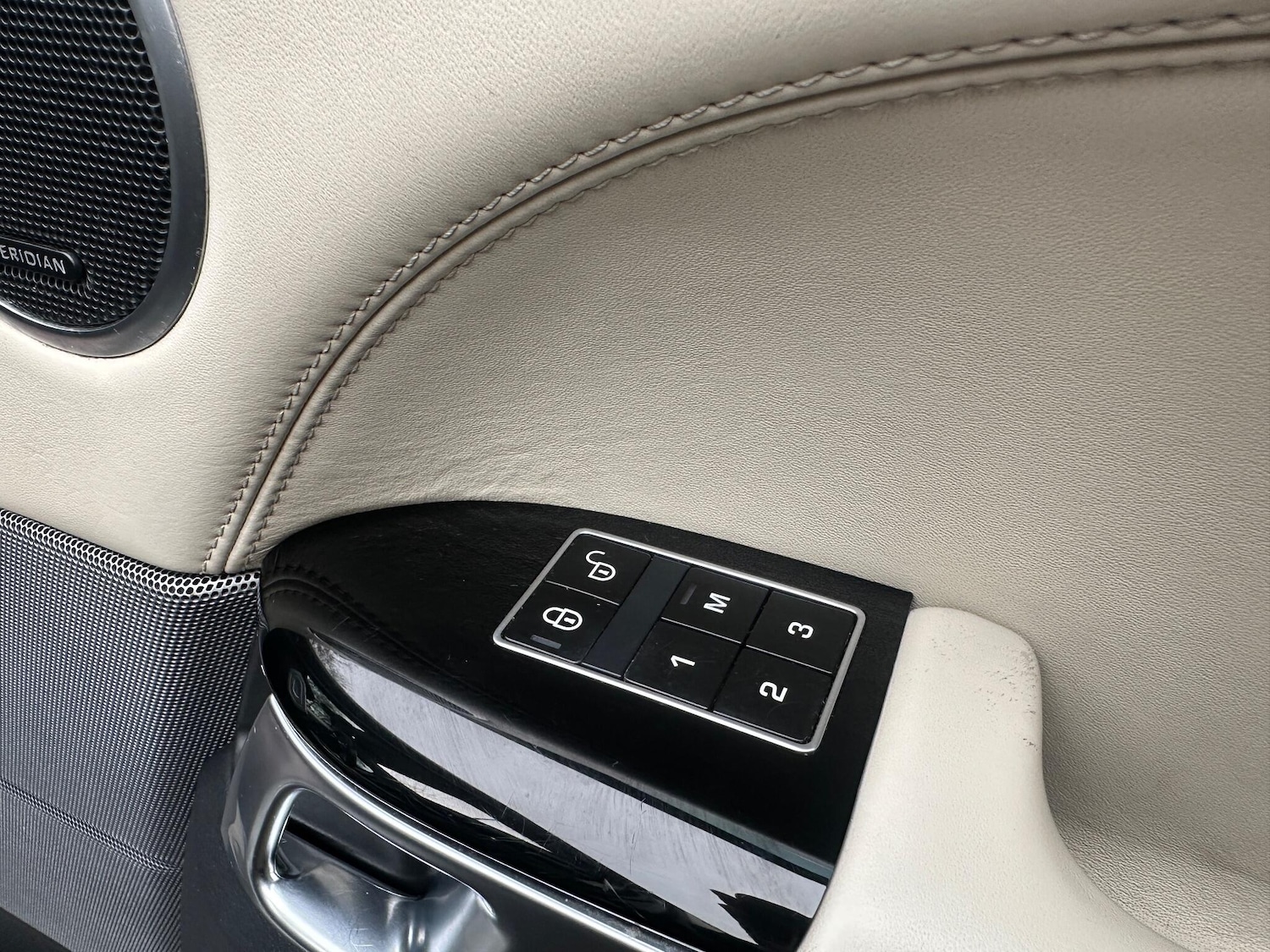 Used Land Rover Range Rover Sport 2014 for sale - 77143219: Photo 25