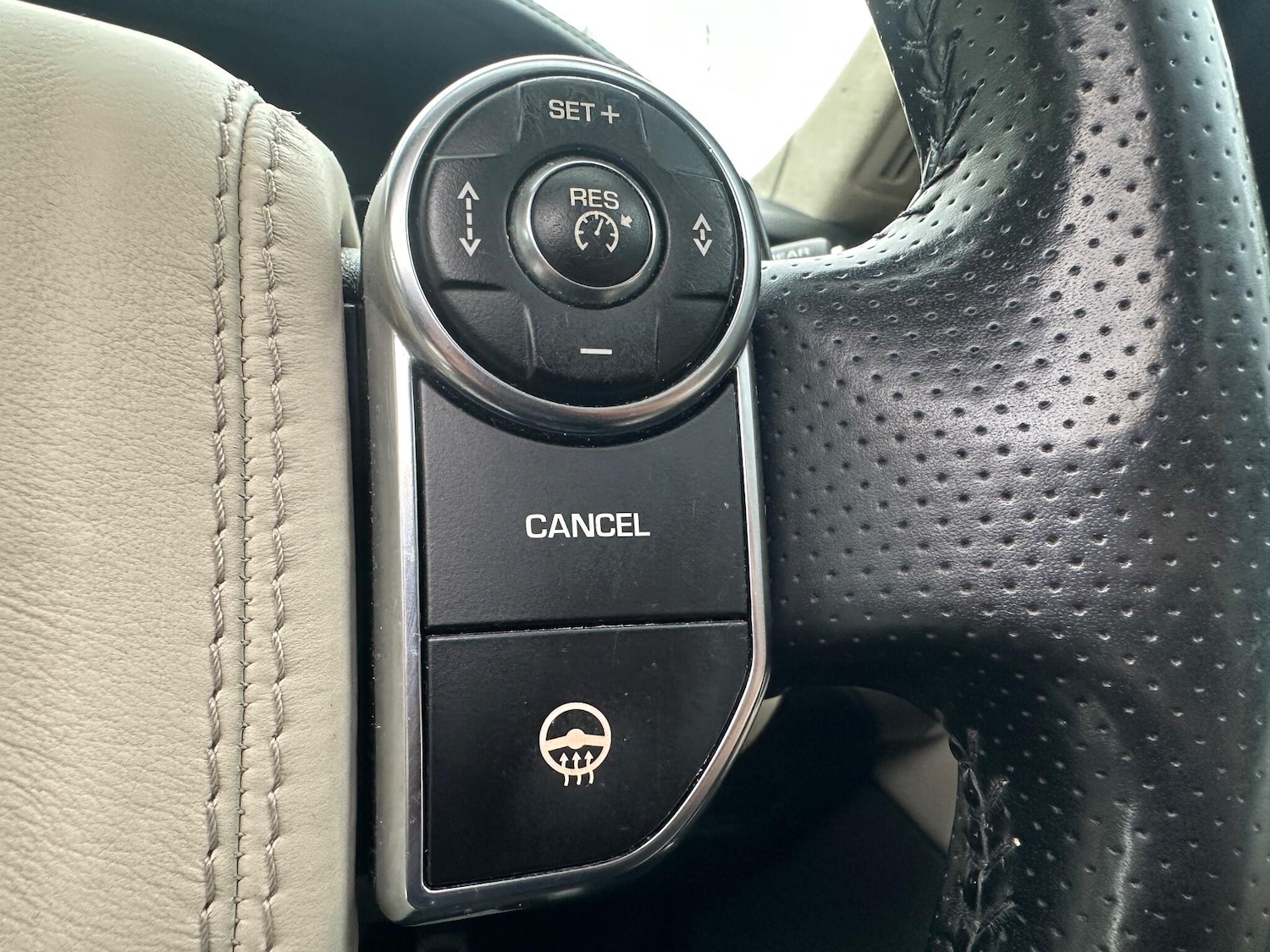 Used Land Rover Range Rover Sport 2014 for sale - 77143219: Photo 30