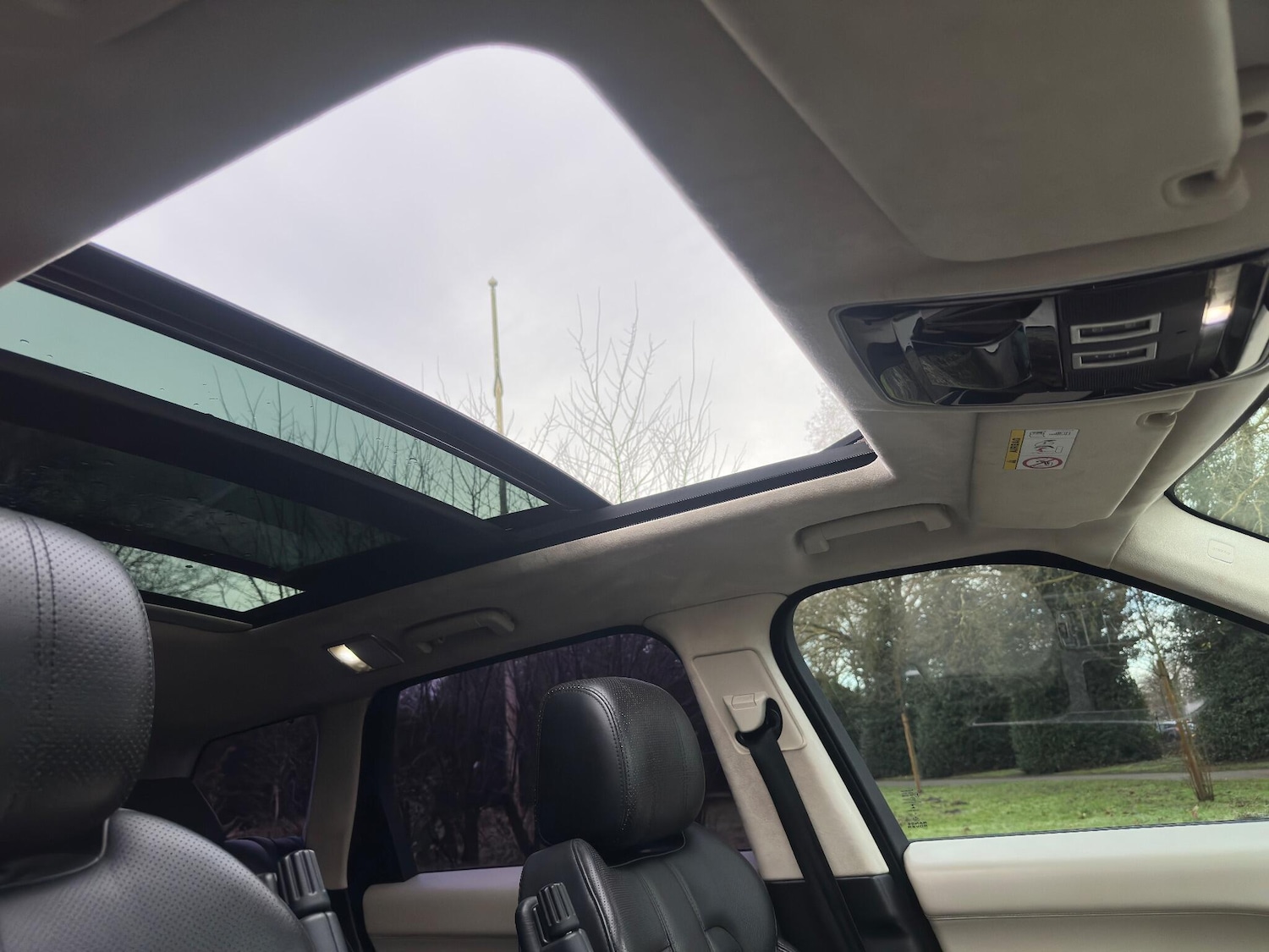 Used Land Rover Range Rover Sport 2014 for sale - 77143219: Photo 44