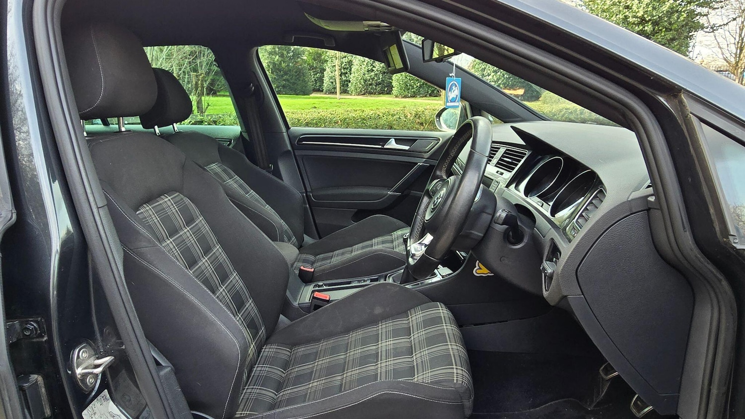 Used Volkswagen Golf 2015 for sale - 77559507: Photo 20