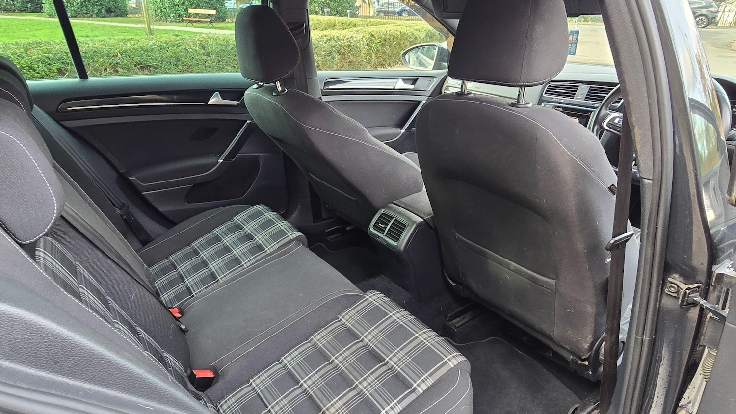 Used Volkswagen Golf 2015 for sale - 77559507: Photo 22