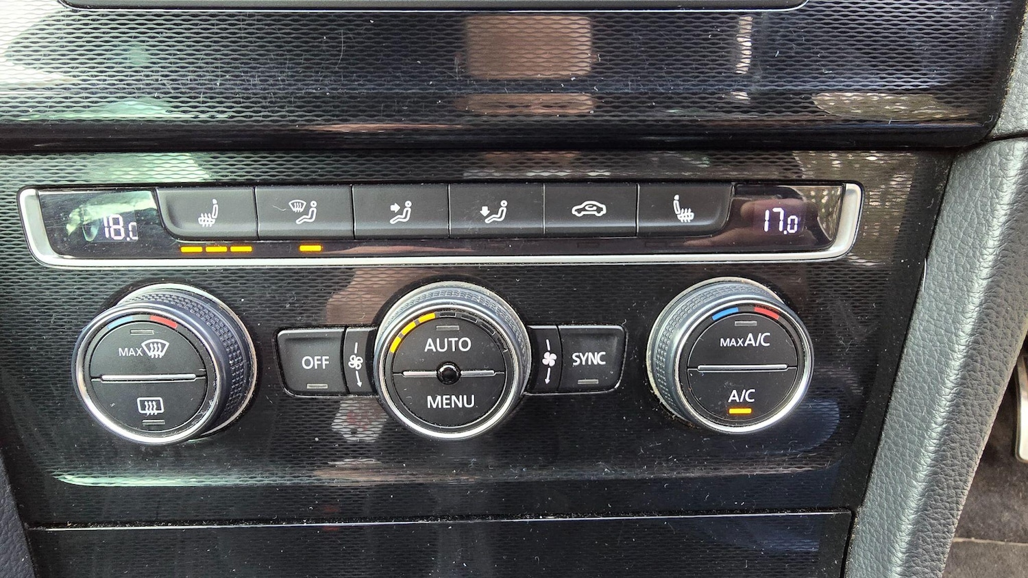 Used Volkswagen Golf 2015 for sale - 77559507: Photo 27