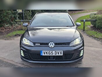Used Volkswagen Golf 2015 for sale - 77559507: Photo
