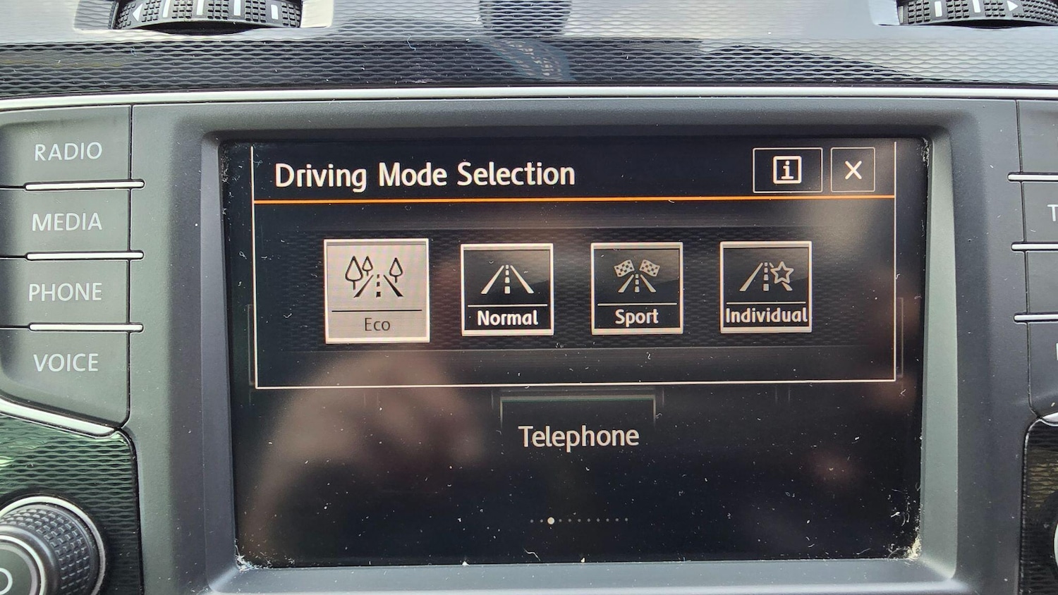 Used Volkswagen Golf 2015 for sale - 77559507: Photo 40