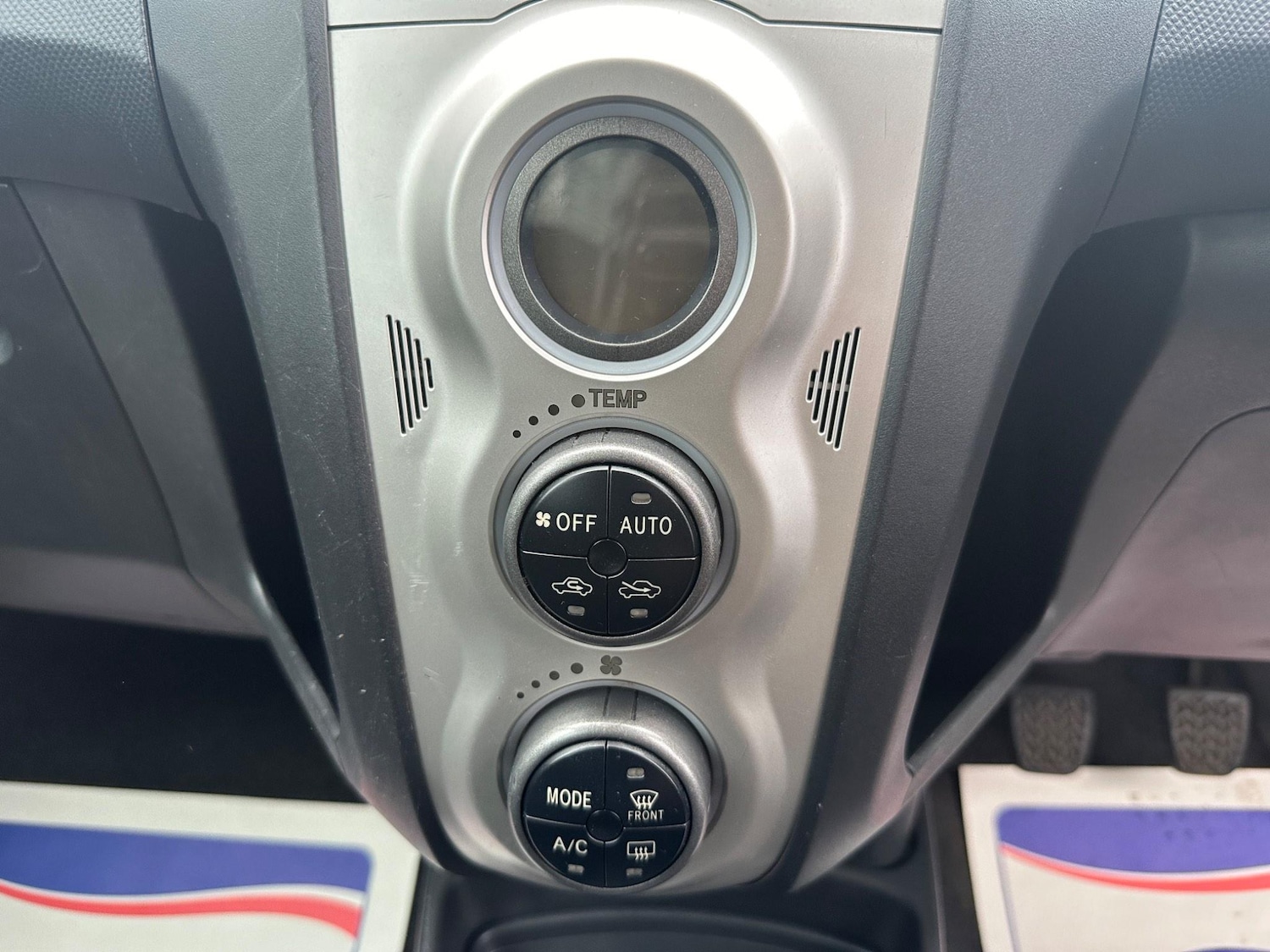 Used Toyota Yaris 2007 for sale - 76997705: Photo 19