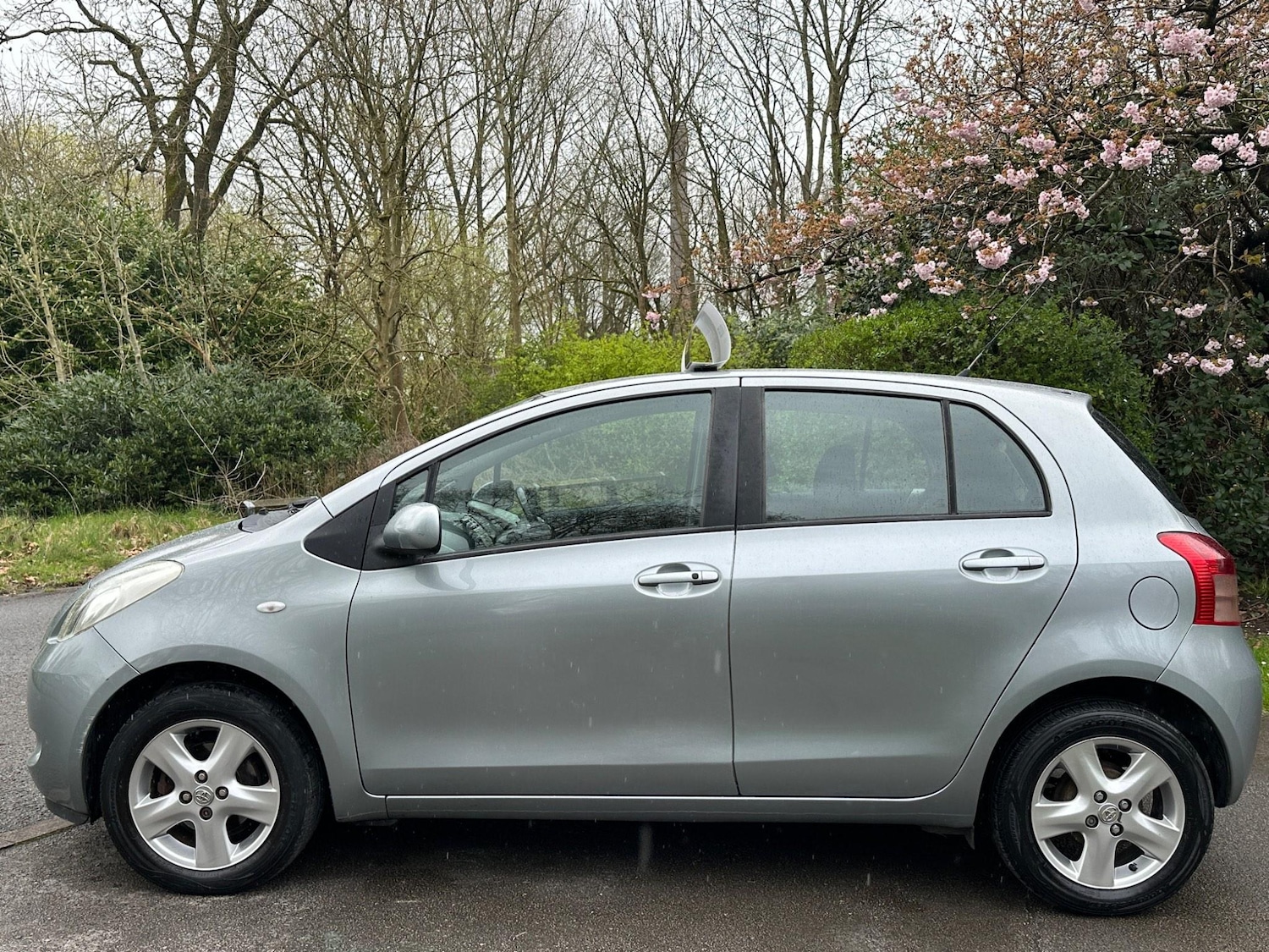 Used Toyota Yaris 2007 for sale - 76997705: Photo 8